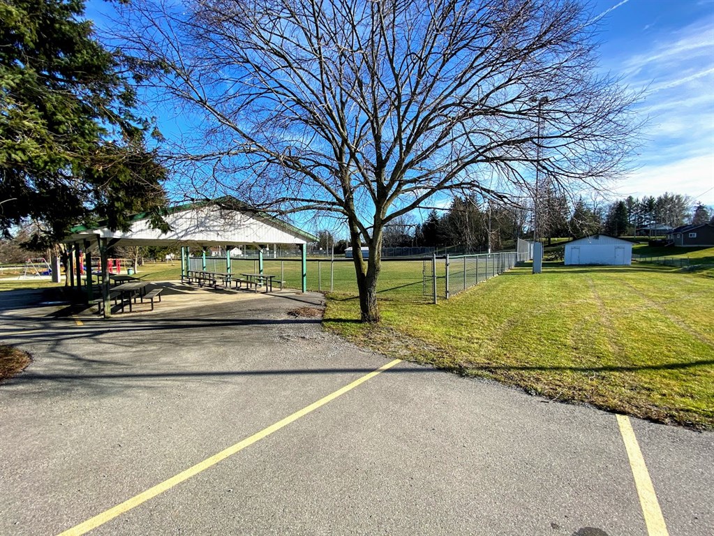 Thompson Memorial Park - Vittoria